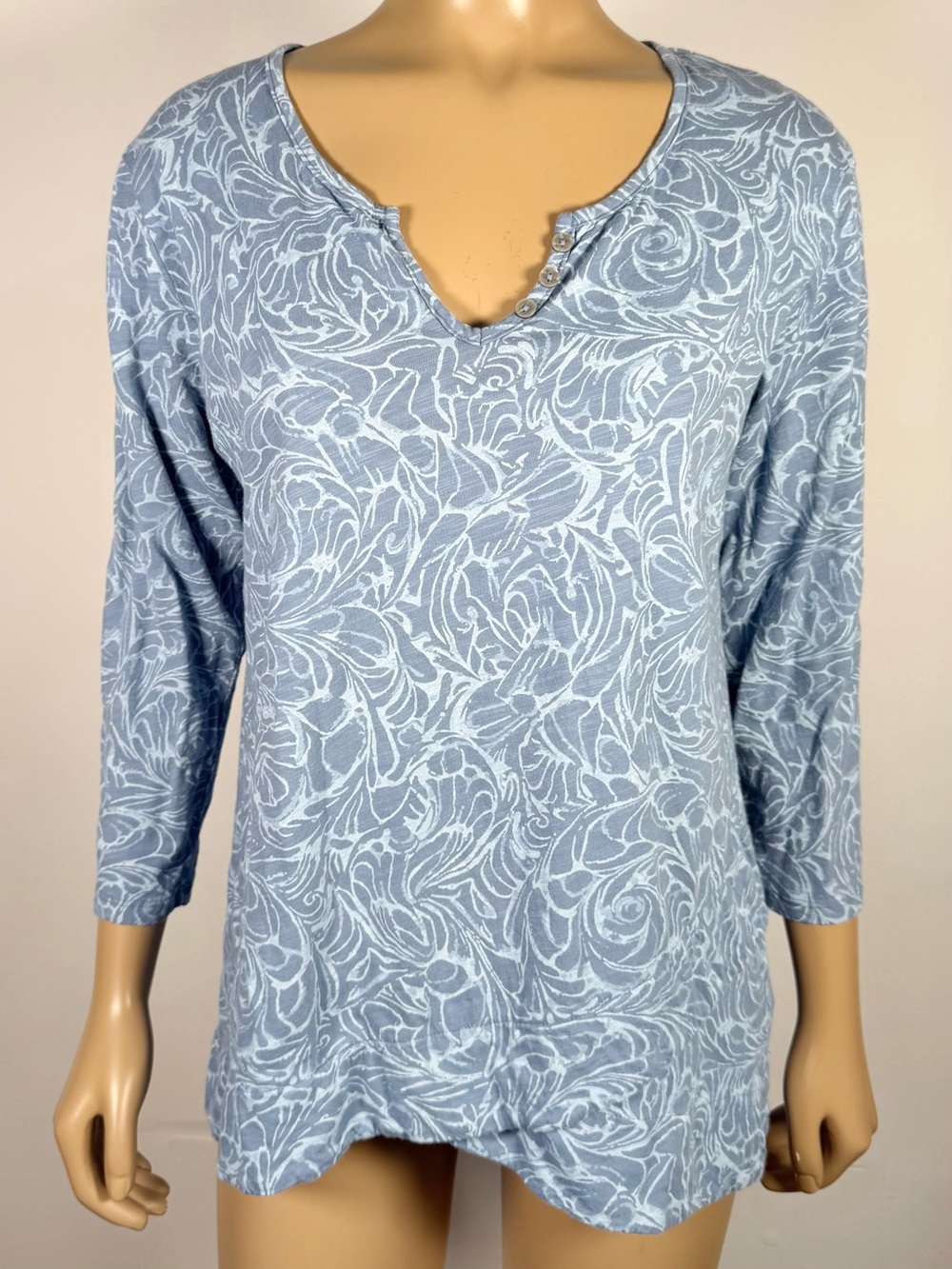 Fresh Produce Women’s Size Medium Made in USA 100% Cotton Slub Henley Top